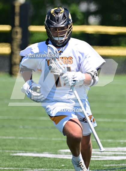 Thumbnail 2 in Masuk @ Daniel Hand (CIAC Class M Quarterfinal) photogallery.