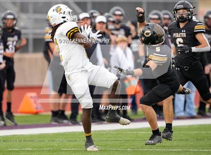Thumbnail 2 in Crawford vs Italy UIL 2A D1 Regional Playoff photogallery.