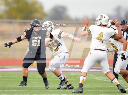 Thumbnail 2 in Crawford vs Italy UIL 2A D1 Regional Playoff photogallery.