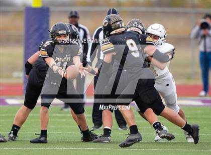 Thumbnail 3 in Crawford vs Italy UIL 2A D1 Regional Playoff photogallery.
