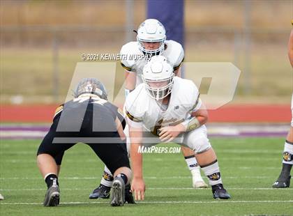 Thumbnail 2 in Crawford vs Italy UIL 2A D1 Regional Playoff photogallery.