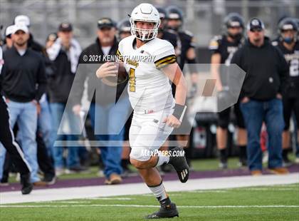 Thumbnail 3 in Crawford vs Italy UIL 2A D1 Regional Playoff photogallery.