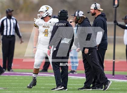 Thumbnail 2 in Crawford vs Italy UIL 2A D1 Regional Playoff photogallery.