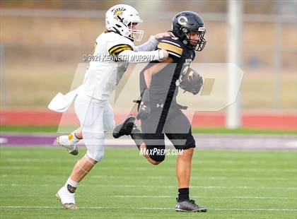 Thumbnail 1 in Crawford vs Italy UIL 2A D1 Regional Playoff photogallery.