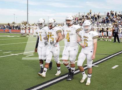 Thumbnail 1 in Crawford vs Italy UIL 2A D1 Regional Playoff photogallery.