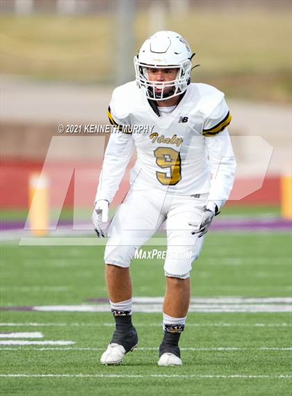 Thumbnail 1 in Crawford vs Italy UIL 2A D1 Regional Playoff photogallery.