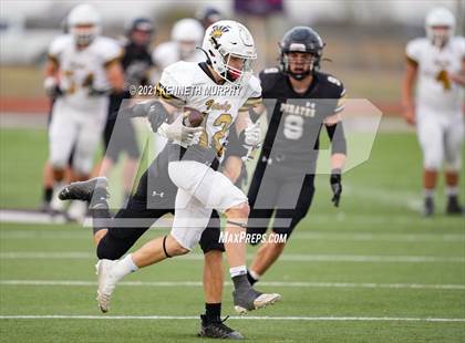 Thumbnail 3 in Crawford vs Italy UIL 2A D1 Regional Playoff photogallery.
