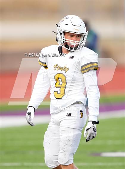 Thumbnail 3 in Crawford vs Italy UIL 2A D1 Regional Playoff photogallery.