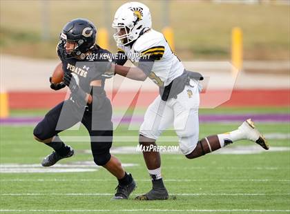 Thumbnail 3 in Crawford vs Italy UIL 2A D1 Regional Playoff photogallery.