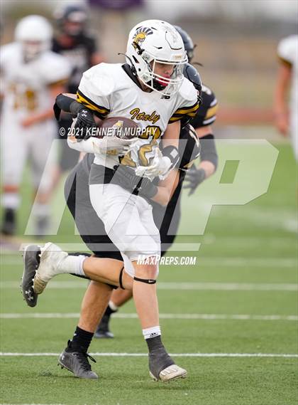 Thumbnail 2 in Crawford vs Italy UIL 2A D1 Regional Playoff photogallery.