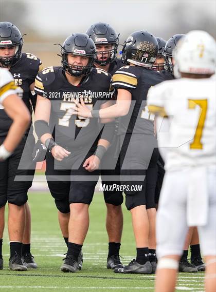 Thumbnail 3 in Crawford vs Italy UIL 2A D1 Regional Playoff photogallery.