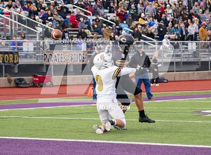 Thumbnail 3 in Crawford vs Italy UIL 2A D1 Regional Playoff photogallery.