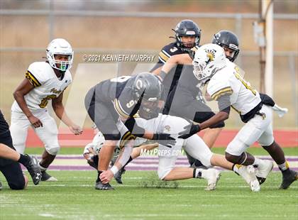 Thumbnail 1 in Crawford vs Italy UIL 2A D1 Regional Playoff photogallery.