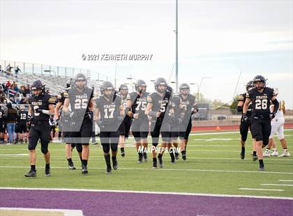 Thumbnail 1 in Crawford vs Italy UIL 2A D1 Regional Playoff photogallery.