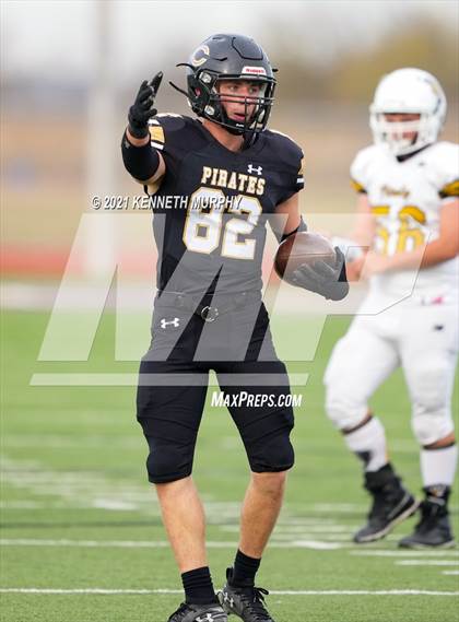 Thumbnail 3 in Crawford vs Italy UIL 2A D1 Regional Playoff photogallery.