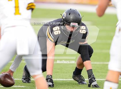 Thumbnail 3 in Crawford vs Italy UIL 2A D1 Regional Playoff photogallery.