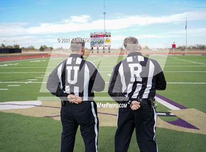Thumbnail 3 in Crawford vs Italy UIL 2A D1 Regional Playoff photogallery.