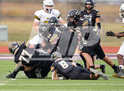 Thumbnail 2 in Crawford vs Italy UIL 2A D1 Regional Playoff photogallery.