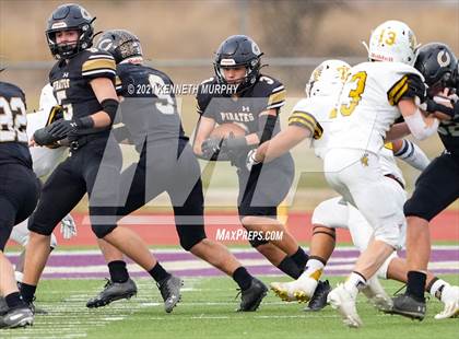 Thumbnail 1 in Crawford vs Italy UIL 2A D1 Regional Playoff photogallery.