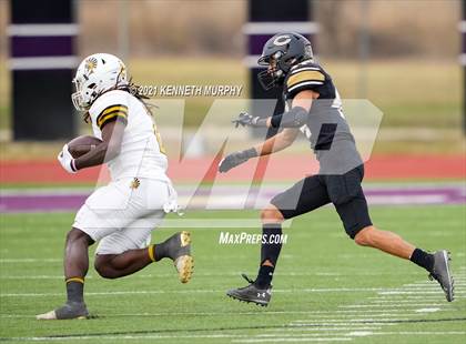 Thumbnail 1 in Crawford vs Italy UIL 2A D1 Regional Playoff photogallery.