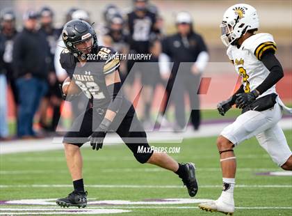 Thumbnail 3 in Crawford vs Italy UIL 2A D1 Regional Playoff photogallery.