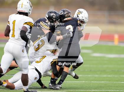 Thumbnail 3 in Crawford vs Italy UIL 2A D1 Regional Playoff photogallery.