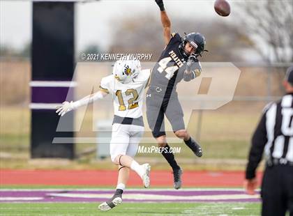 Thumbnail 2 in Crawford vs Italy UIL 2A D1 Regional Playoff photogallery.