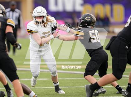 Thumbnail 2 in Crawford vs Italy UIL 2A D1 Regional Playoff photogallery.