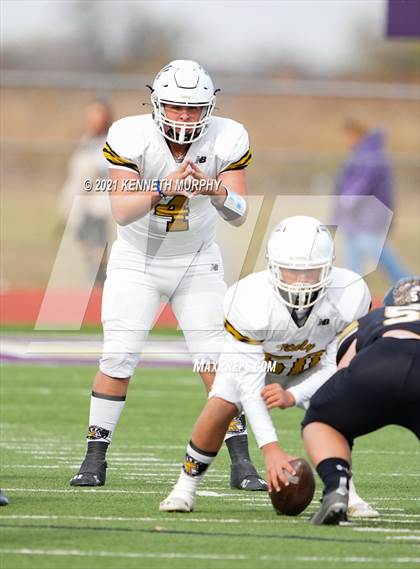 Thumbnail 1 in Crawford vs Italy UIL 2A D1 Regional Playoff photogallery.