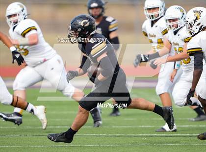 Thumbnail 1 in Crawford vs Italy UIL 2A D1 Regional Playoff photogallery.