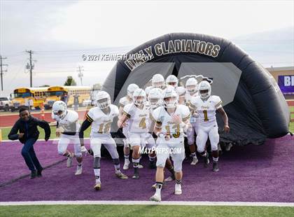 Thumbnail 3 in Crawford vs Italy UIL 2A D1 Regional Playoff photogallery.