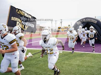 Thumbnail 1 in Crawford vs Italy UIL 2A D1 Regional Playoff photogallery.