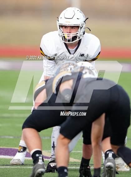 Thumbnail 1 in Crawford vs Italy UIL 2A D1 Regional Playoff photogallery.
