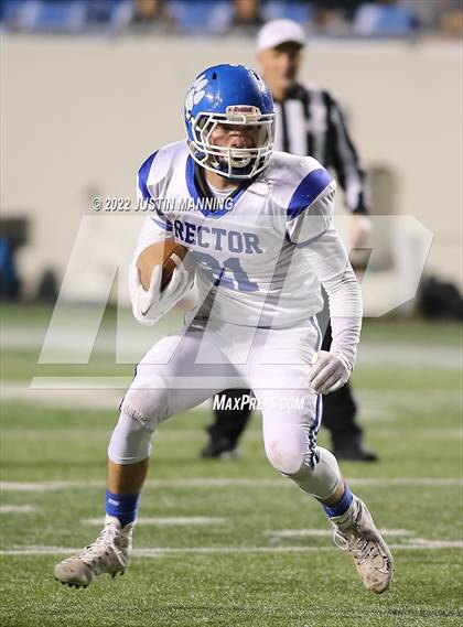 Thumbnail 2 in Izard County vs. Rector (AAA 8 Man Final) photogallery.