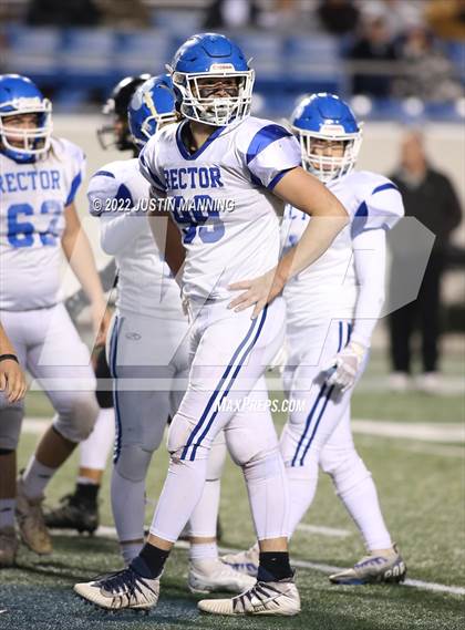 Thumbnail 2 in Izard County vs. Rector (AAA 8 Man Final) photogallery.