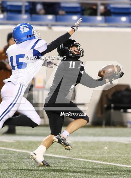 Thumbnail 1 in Izard County vs. Rector (AAA 8 Man Final) photogallery.