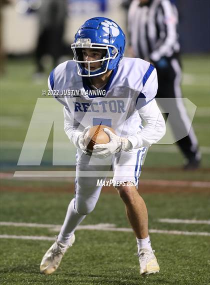 Thumbnail 3 in Izard County vs. Rector (AAA 8 Man Final) photogallery.