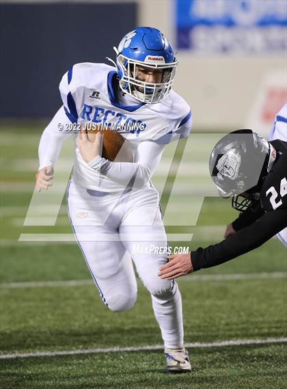 Thumbnail 3 in Izard County vs. Rector (AAA 8 Man Final) photogallery.