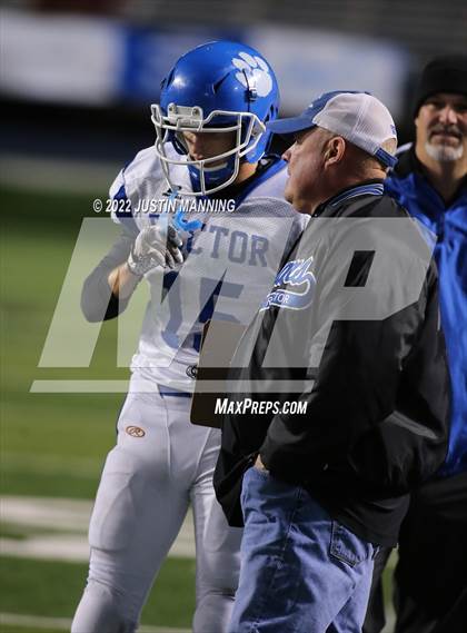Thumbnail 2 in Izard County vs. Rector (AAA 8 Man Final) photogallery.