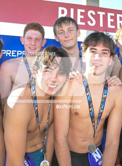 Thumbnail 2 in AIA Division III Championships (Awards) photogallery.