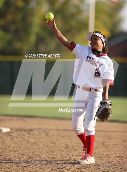 Thumbnail 2 in Smoky Hill vs Rocky Mountain (CHSAA 5A Round 1 Playoff) photogallery.