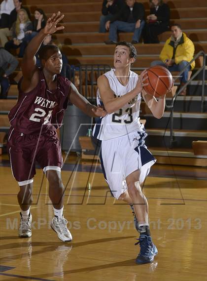 Thumbnail 2 in Bayport-Blue Point vs Walt Whitman (Islip Holiday Tournament Final) photogallery.