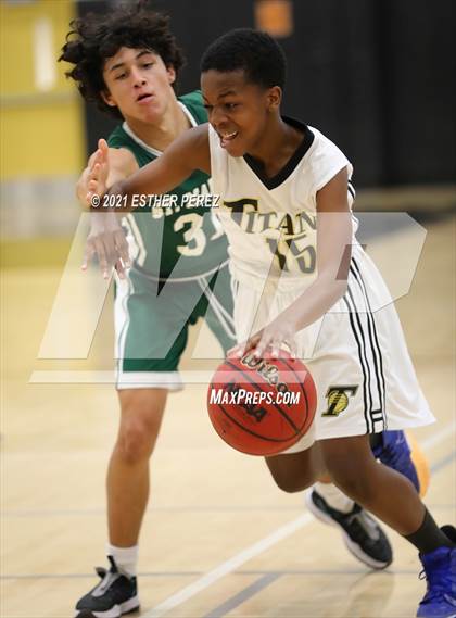 Thumbnail 1 in St. Mary's @ Chavez photogallery.