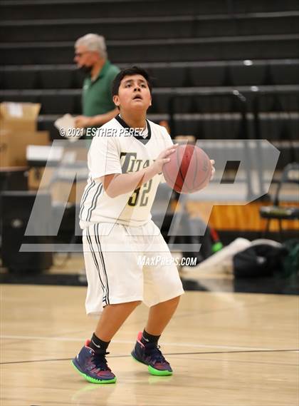 Thumbnail 2 in St. Mary's @ Chavez photogallery.