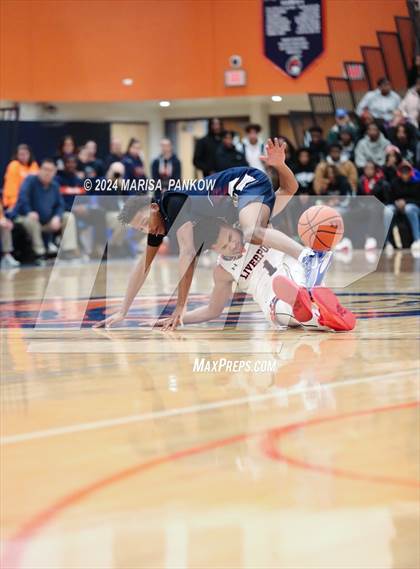 Thumbnail 3 in Liverpool vs Syracuse Academy of Science photogallery.
