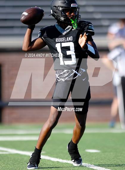 Thumbnail 2 in Signal Mountain vs Ridgeland photogallery.
