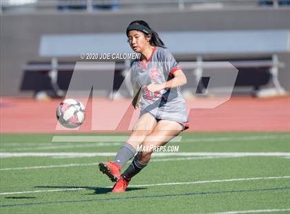 Thumbnail 2 in Lee [Robert E.] vs Harlandale (SAISD Tournament) photogallery.