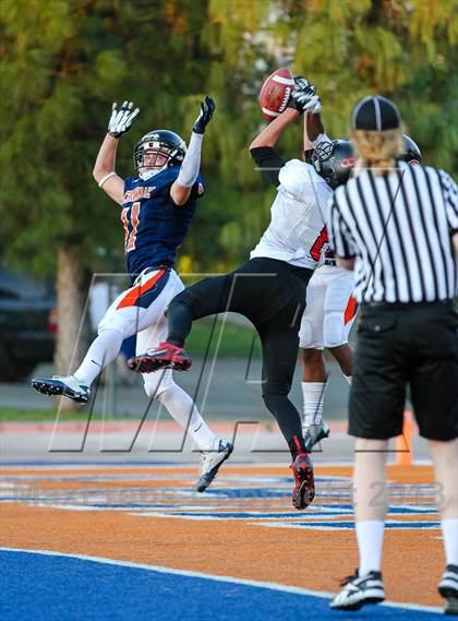 Thumbnail 1 in Harvard-Westlake @ Chaminade photogallery.