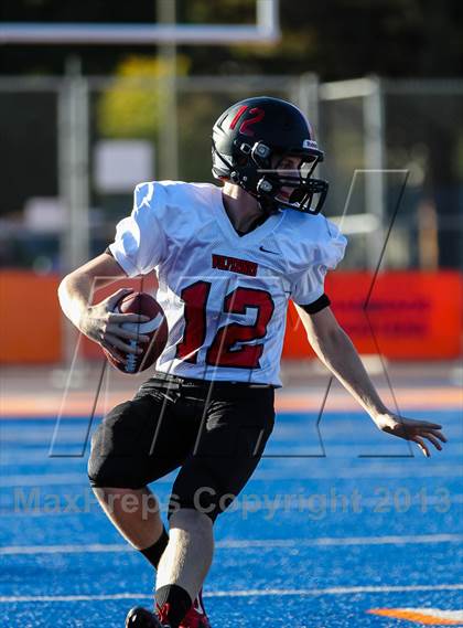 Thumbnail 3 in Harvard-Westlake @ Chaminade photogallery.