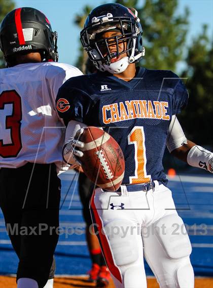 Thumbnail 1 in Harvard-Westlake @ Chaminade photogallery.
